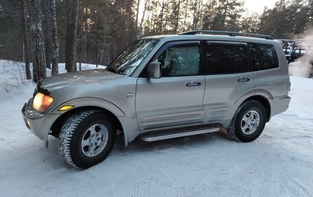 Mitsubishi Montero III, 2001 год, 895 000 рублей, 26 фотография