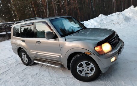 Mitsubishi Montero III, 2001 год, 895 000 рублей, 24 фотография