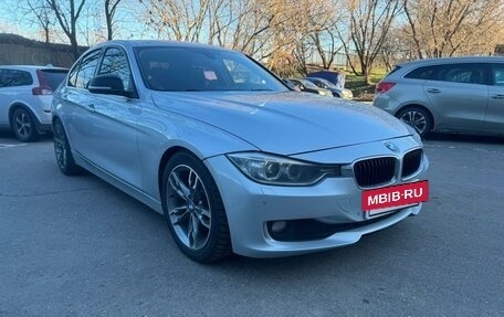 BMW 3 серия, 2012 год, 1 550 000 рублей, 10 фотография