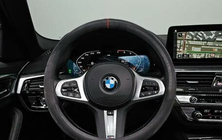 BMW 5 серия, 2022 год, 4 300 000 рублей, 13 фотография