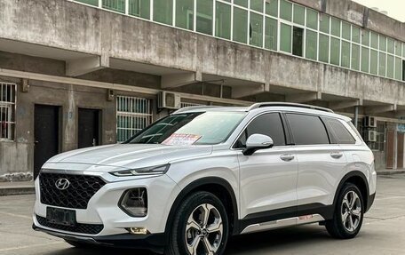 Hyundai Santa Fe IV, 2020 год, 2 350 000 рублей, 1 фотография