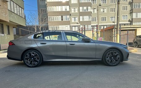 BMW 5 серия, 2024 год, 9 800 000 рублей, 14 фотография