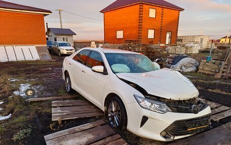 Toyota Camry, 2016 год, 1 200 000 рублей, 23 фотография