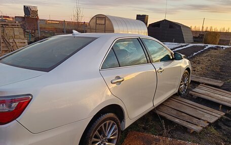 Toyota Camry, 2016 год, 1 200 000 рублей, 22 фотография