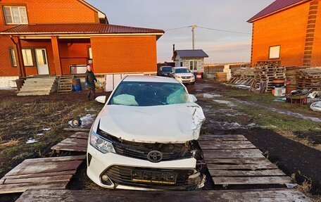 Toyota Camry, 2016 год, 1 200 000 рублей, 30 фотография