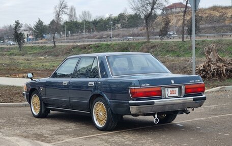 Toyota Crown, 1987 год, 460 000 рублей, 4 фотография