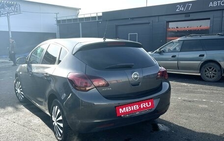 Opel Astra J, 2011 год, 919 000 рублей, 5 фотография