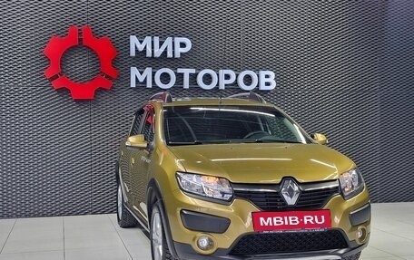 Renault Sandero II рестайлинг, 2015 год, 925 000 рублей, 3 фотография