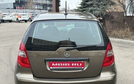 Mercedes-Benz A-Класс, 2012 год, 750 000 рублей, 5 фотография