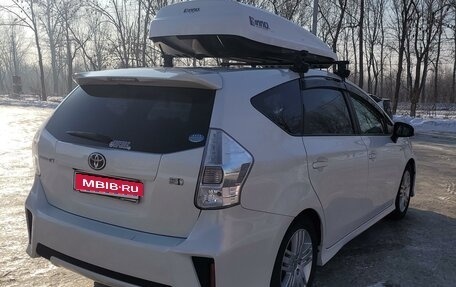 Toyota Prius Alpha I (ZVW40/41), 2018 год, 2 100 000 рублей, 9 фотография