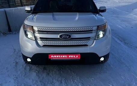 Ford Explorer VI, 2011 год, 1 850 000 рублей, 4 фотография