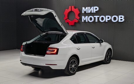 Skoda Octavia, 2018 год, 1 950 000 рублей, 12 фотография