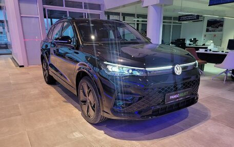 Volkswagen Tiguan, 2024 год, 5 750 000 рублей, 3 фотография