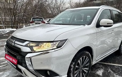 Mitsubishi Outlander III рестайлинг 3, 2022 год, 3 490 000 рублей, 1 фотография