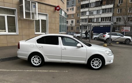 Skoda Octavia, 2011 год, 1 000 000 рублей, 2 фотография