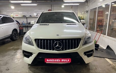 Mercedes-Benz M-Класс, 2012 год, 2 500 000 рублей, 2 фотография