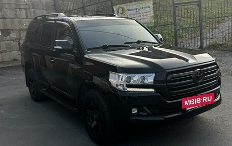 Toyota Land Cruiser 200, 2015 год, 6 050 000 рублей, 7 фотография