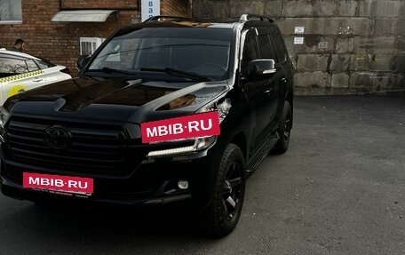 Toyota Land Cruiser 200, 2015 год, 6 050 000 рублей, 8 фотография