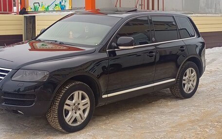 Volkswagen Touareg III, 2004 год, 950 000 рублей, 8 фотография