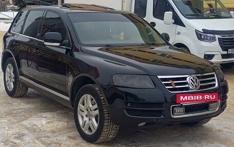 Volkswagen Touareg III, 2004 год, 950 000 рублей, 10 фотография