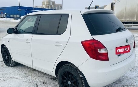 Skoda Fabia II, 2011 год, 850 000 рублей, 5 фотография