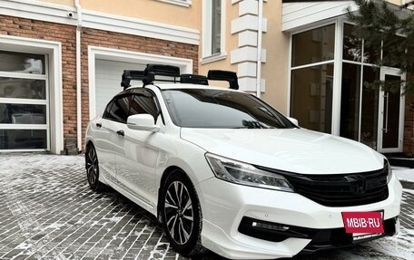 Honda Accord IX рестайлинг, 2016 год, 2 600 000 рублей, 32 фотография