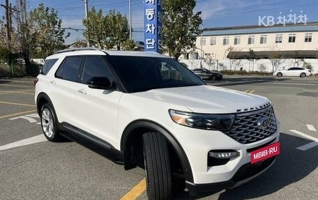 Ford Explorer VI, 2021 год, 3 214 566 рублей, 2 фотография