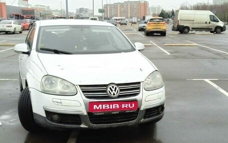 Volkswagen Jetta VI, 2010 год, 420 000 рублей, 2 фотография