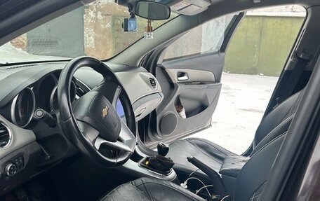 Chevrolet Cruze II, 2014 год, 800 000 рублей, 14 фотография