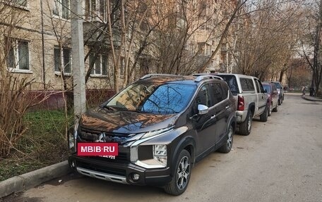 Mitsubishi Xpander, 2022 год, 2 350 000 рублей, 5 фотография