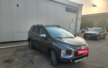 Mitsubishi Xpander, 2022 год, 2 350 000 рублей, 3 фотография