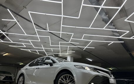 Toyota Camry, 2019 год, 3 200 000 рублей, 14 фотография