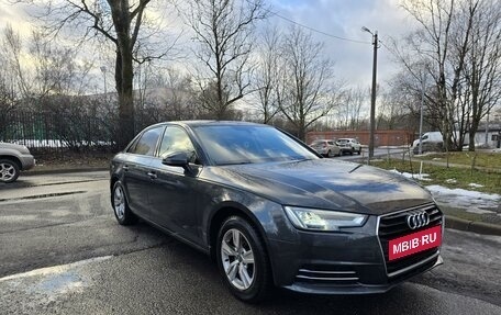 Audi A4, 2019 год, 2 730 000 рублей, 7 фотография