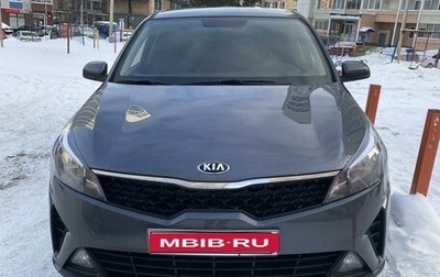 KIA Rio IV, 2021 год, 1 680 000 рублей, 1 фотография