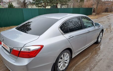 Honda Accord IX рестайлинг, 2013 год, 1 870 000 рублей, 18 фотография