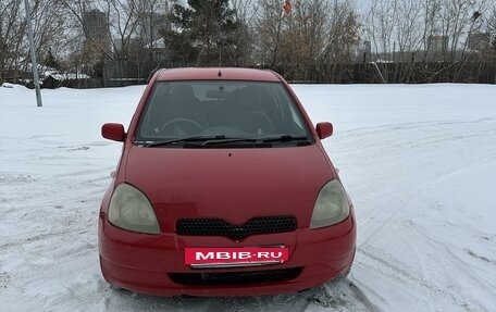 Toyota Vitz, 2000 год, 280 000 рублей, 2 фотография