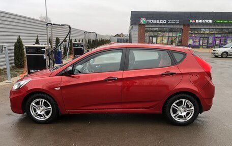 Hyundai Solaris II рестайлинг, 2013 год, 785 000 рублей, 5 фотография