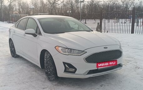 Ford Fusion (North America) II, 2019 год, 1 600 000 рублей, 11 фотография