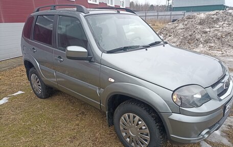 Chevrolet Niva I рестайлинг, 2018 год, 899 000 рублей, 2 фотография