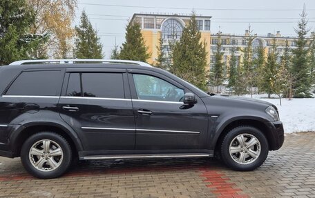 Mercedes-Benz GL-Класс, 2011 год, 2 900 000 рублей, 22 фотография