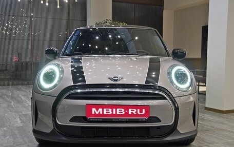 MINI Hatch, 2022 год, 3 490 000 рублей, 3 фотография