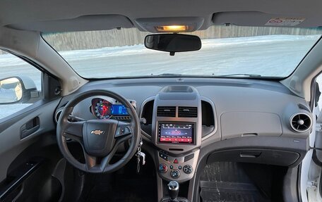 Chevrolet Aveo III, 2014 год, 860 000 рублей, 8 фотография