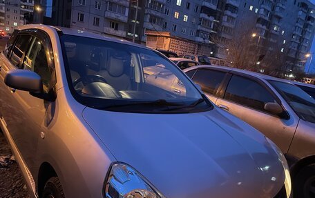 Nissan Wingroad III, 2011 год, 820 000 рублей, 4 фотография