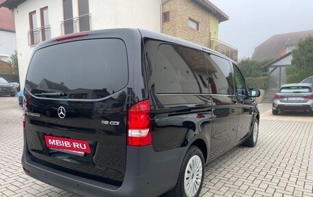 Mercedes-Benz Vito, 2024 год, 6 350 000 рублей, 4 фотография