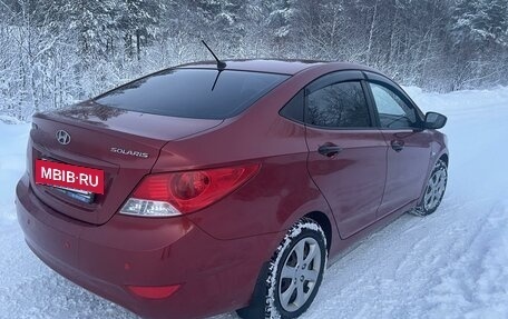 Hyundai Solaris II рестайлинг, 2011 год, 890 000 рублей, 8 фотография