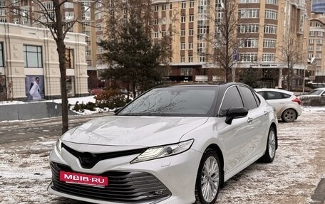 Toyota Camry, 2019 год, 3 150 000 рублей, 3 фотография