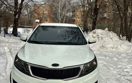 KIA Rio III рестайлинг, 2014 год, 850 000 рублей, 1 фотография