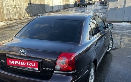 Toyota Avensis III рестайлинг, 2007 год, 900 000 рублей, 2 фотография