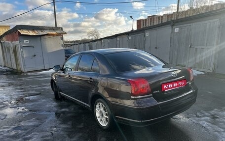 Toyota Avensis III рестайлинг, 2007 год, 900 000 рублей, 8 фотография