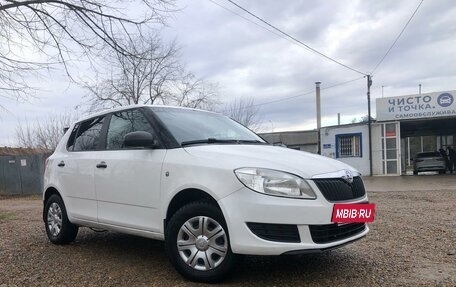 Skoda Fabia II, 2013 год, 560 000 рублей, 2 фотография